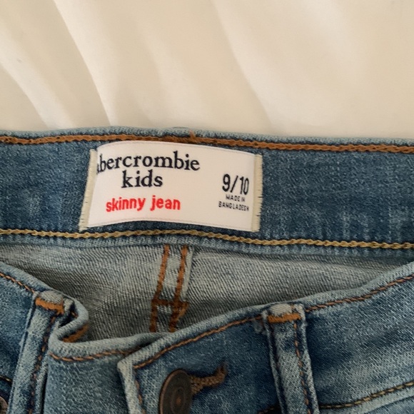 Boys skinny jeans. Abercrombie kids. Minimal use. - Picture 2 of 9